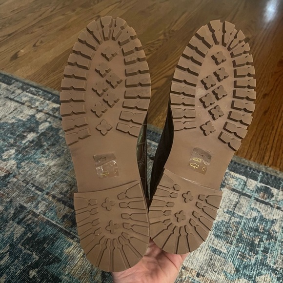 Madewell | The Clair Lace-Up Boot in Croc Embossed Leather Brown Sz 8 - Picture 6 of 11